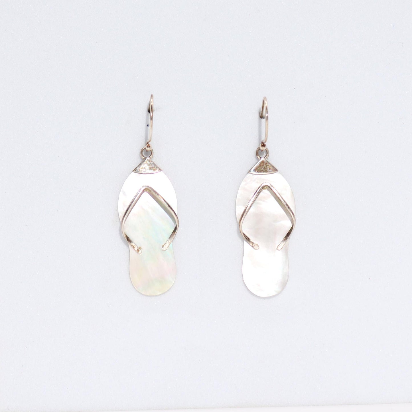 Náušnice z mušle a stříbra – žabky – perleť (MOP)