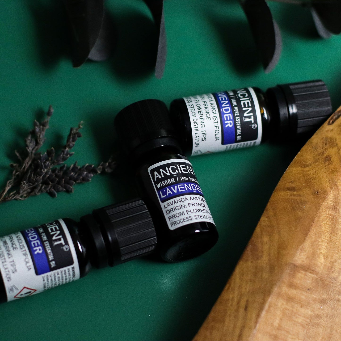 10 ml éterického oleje z levandule