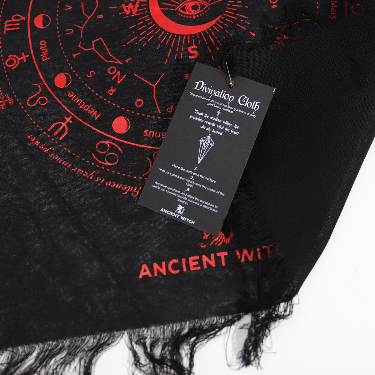 Podložka pro kyvadlo Ancient Witch – Oko · černá a červená