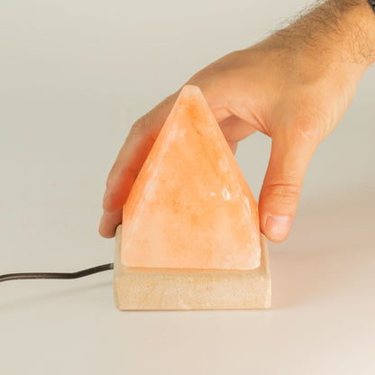 USB solná lampa Pyramida, 9 cm – bílé světlo