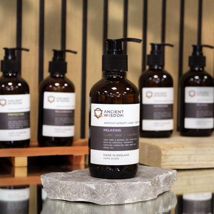 Mandarinka, ylang-ylang & pačuli – mycí gel na ruce a tělo 250 ml
