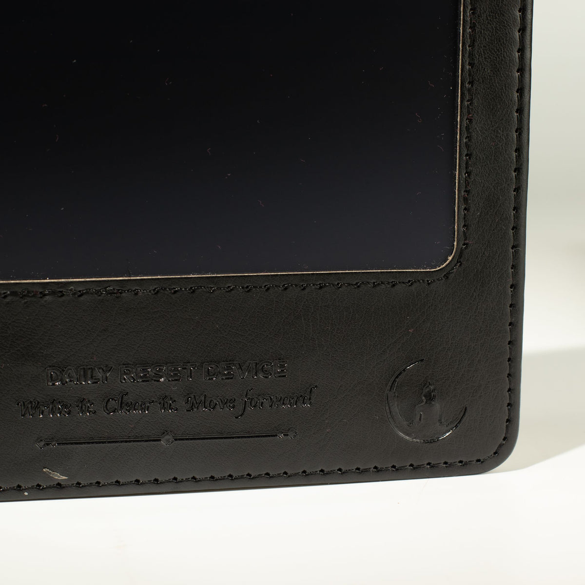 Zápisník pro vaše myšlenky A5 s LCD panelem – černá